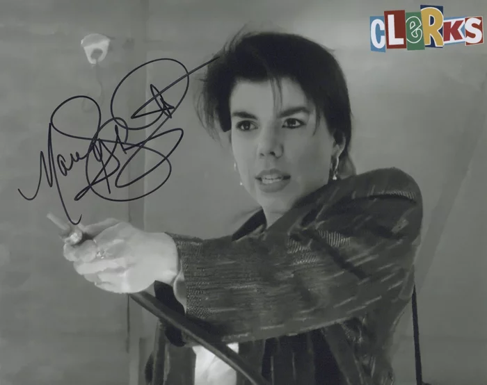 Marilyn Ghigliotti autograph