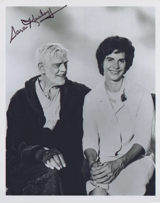 Sara Karloff autograph