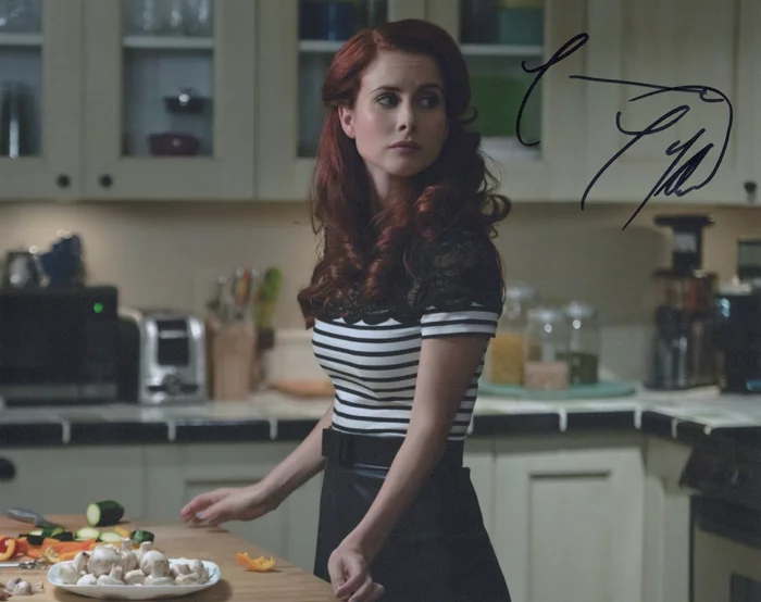 Leanne Lapp autograph