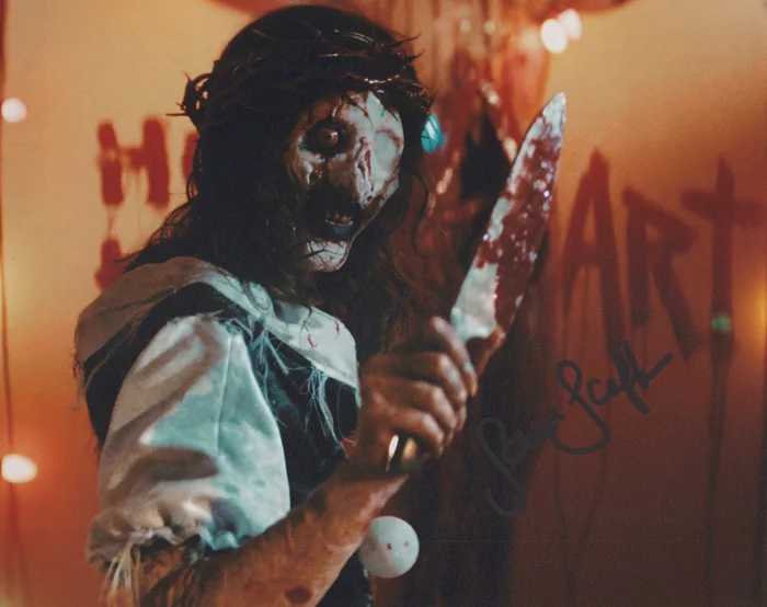 Samantha Scaffidi autograph