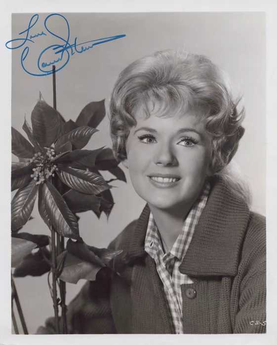 Connie Stevens autograph