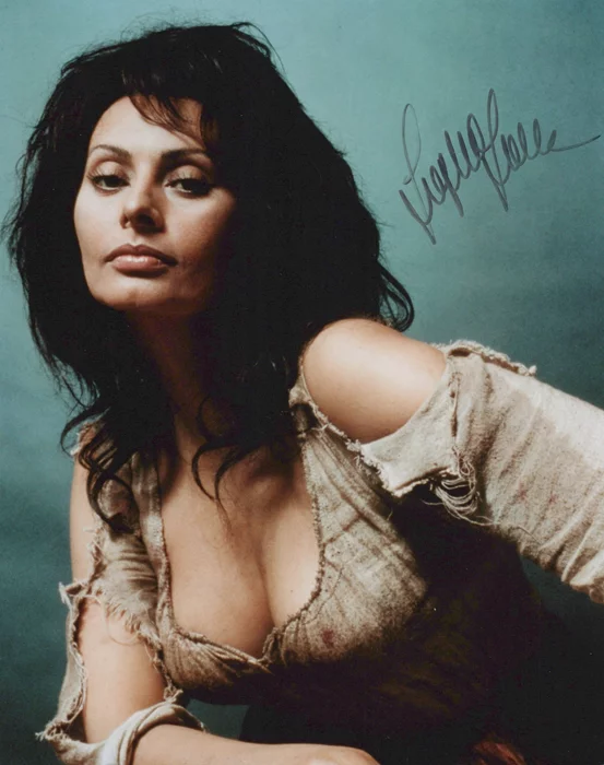Sophia Loren autograph