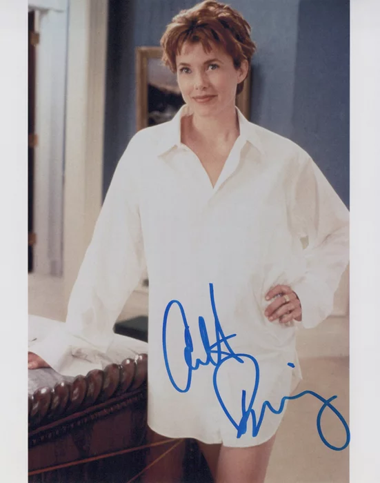 Annette Bening autograph