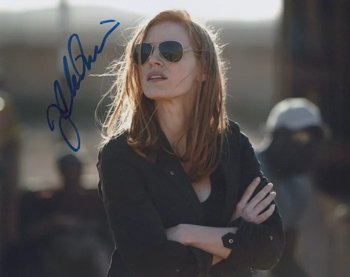 Jessica Chastain autograph