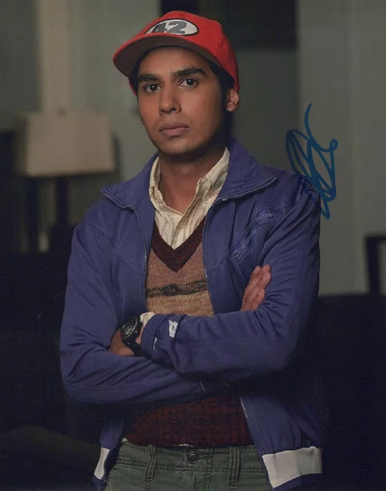 Kunal Nayyar autograph