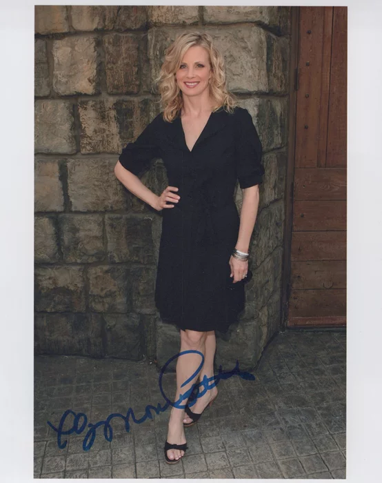 Monica Potter autograph