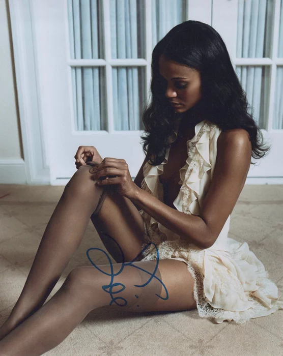 Zoe Saldana autograph