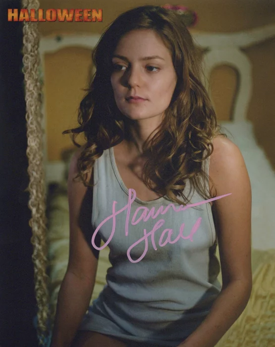 Hanna Hall autograph