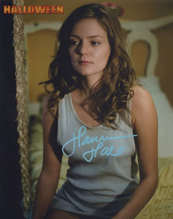 Hanna Hall autograph