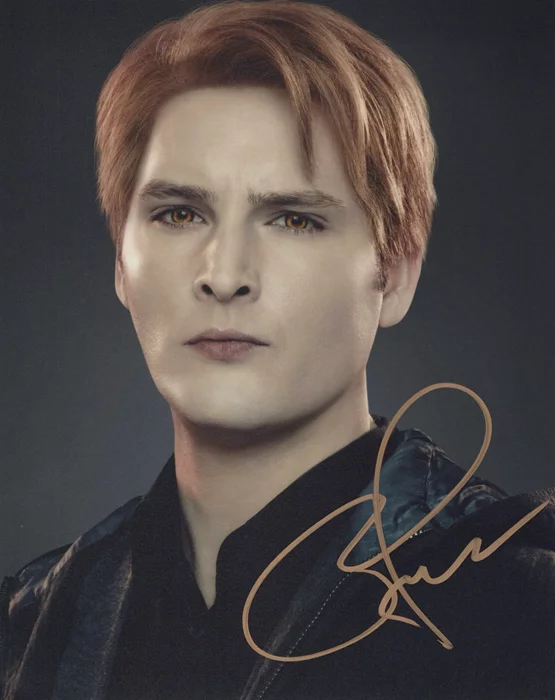 Peter Facinelli autograph