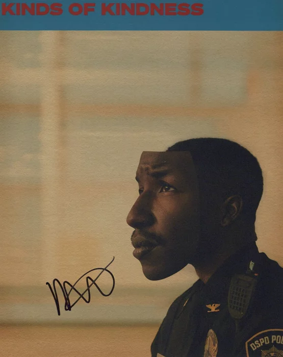 Mamoudou Athie autograph