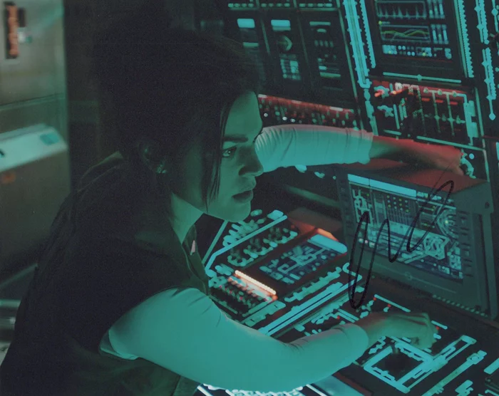 Callie Hernandez autograph