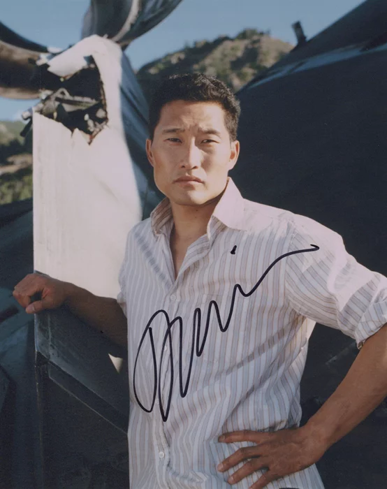 Daniel Dae Kim autograph