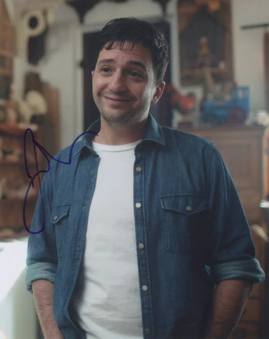 John Magaro autograph