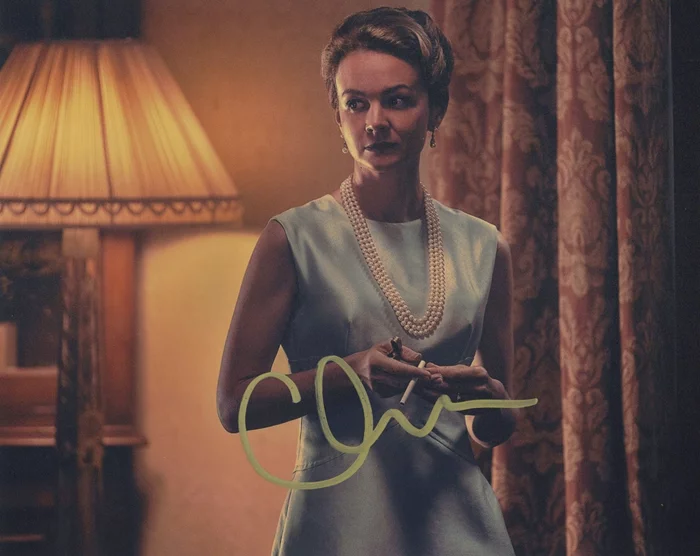 Carey Mulligan autograph