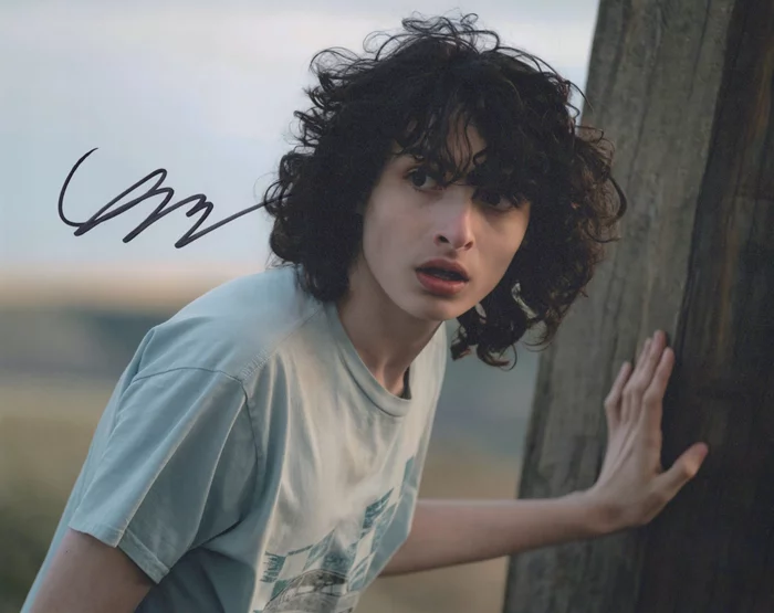 Finn Wolfhard autograph