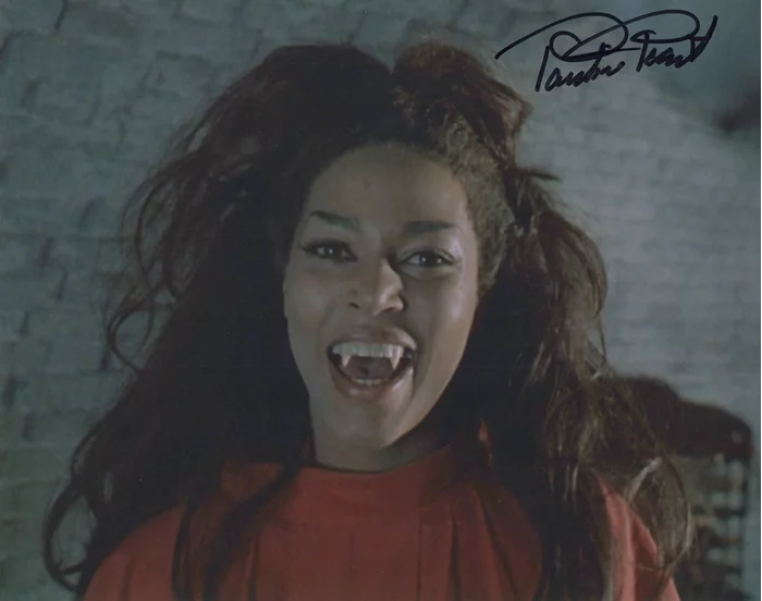 Pauline Peart autograph