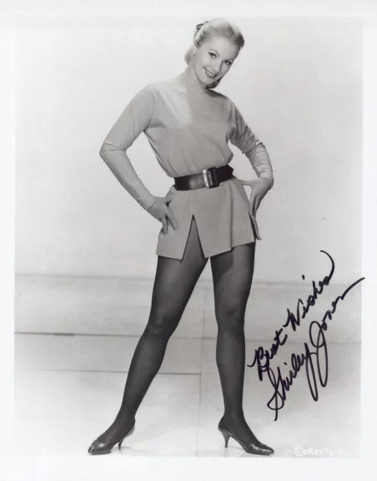 Shirley Jones autograph
