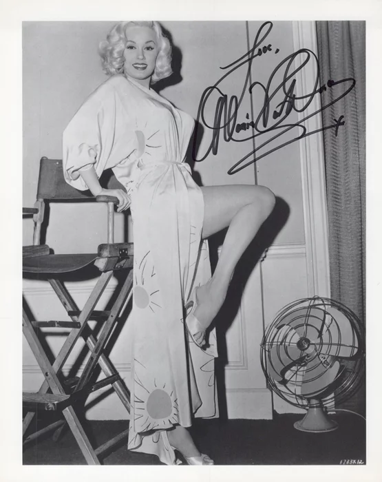 Mamie Van Doren autograph