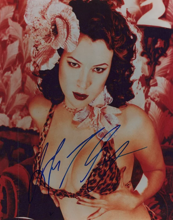 Jennifer Tilly autograph