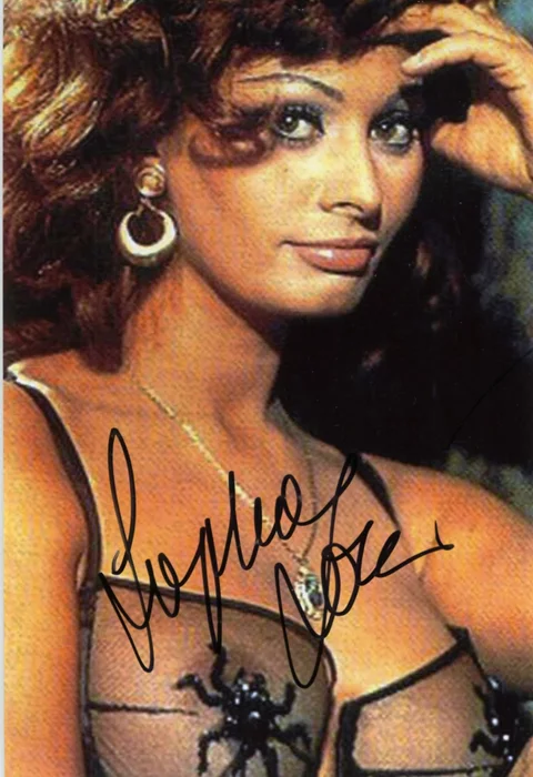 Sophia Loren autograph