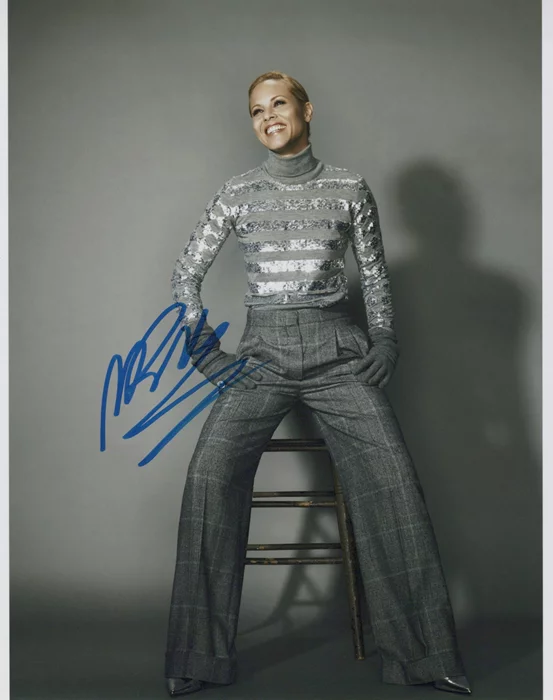 Maria Bello autograph