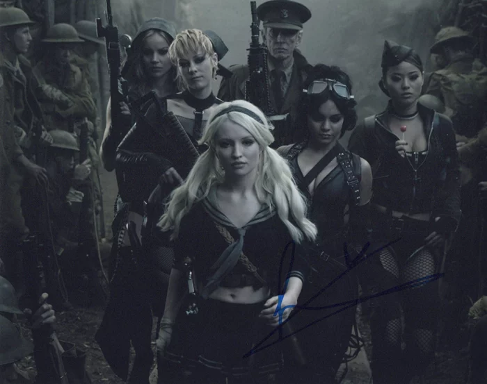 Emily Browning autograph