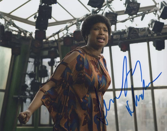 Jennifer Hudson autograph