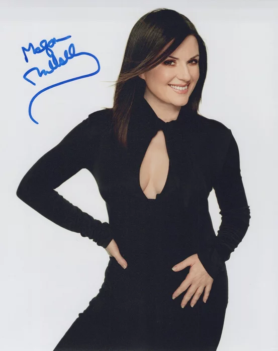 Megan Mullally autograph
