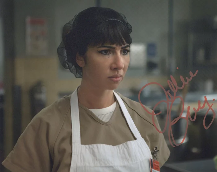 Jackie Cruz autograph