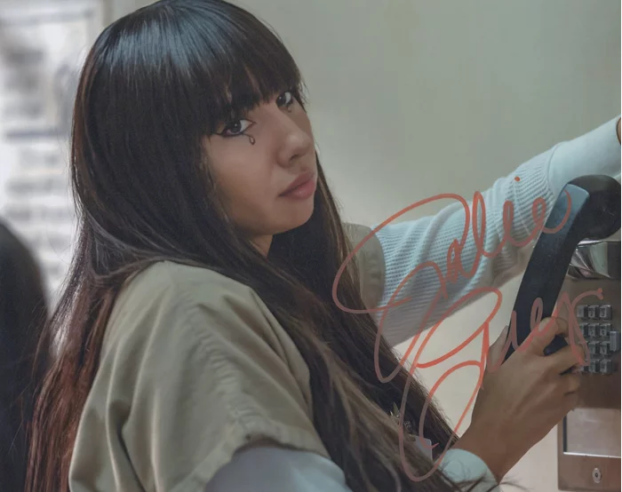 Jackie Cruz autograph