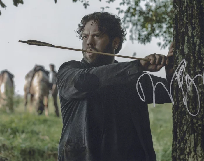 Dan Fogler autograph