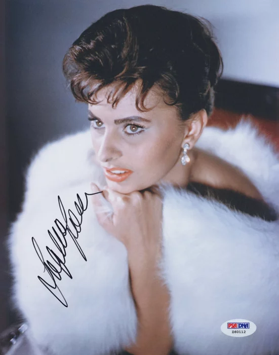 Sophia Loren autograph