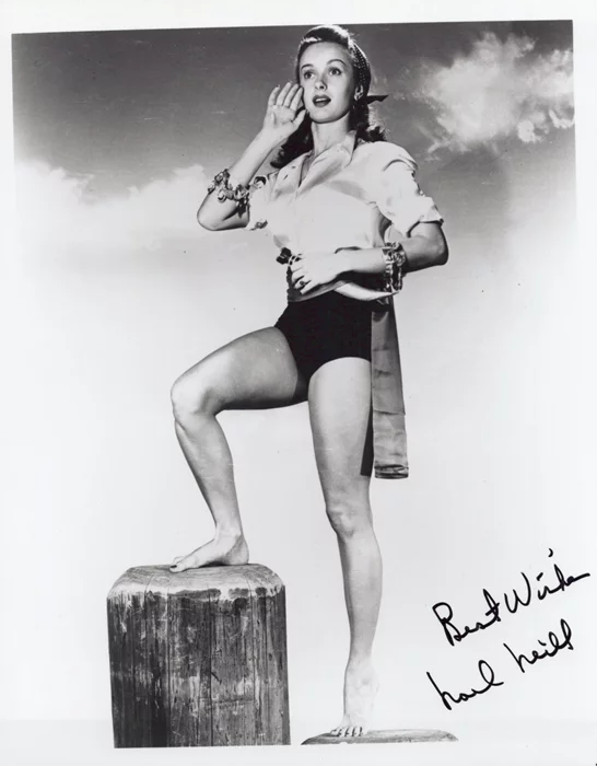 Noel Neill autograph