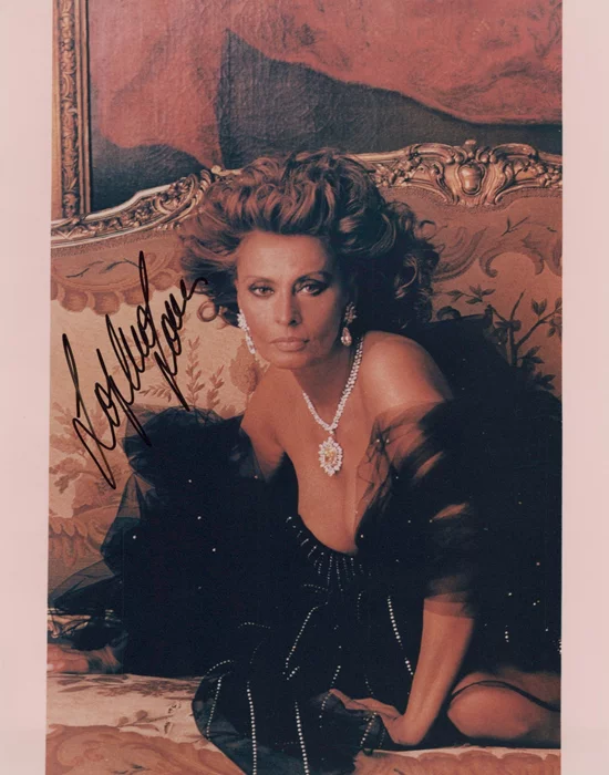 Sophia Loren autograph
