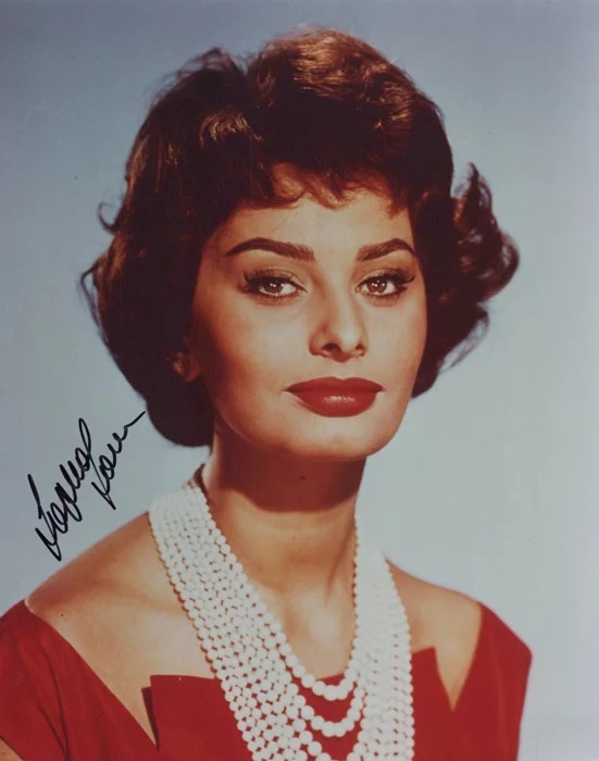 Sophia Loren autograph
