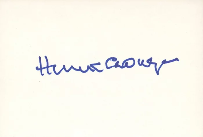 Hume Cronyn autograph