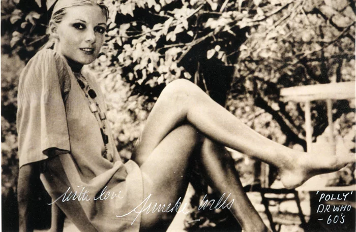 Anneke Wills autograph