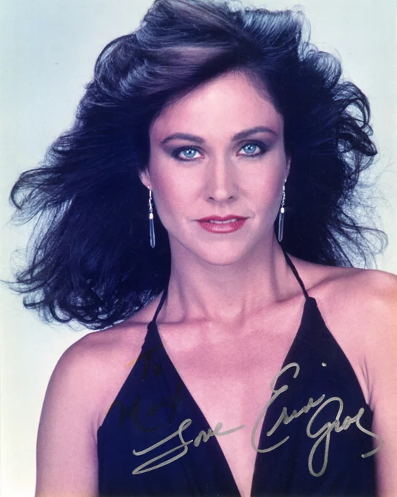 Erin Gray autograph