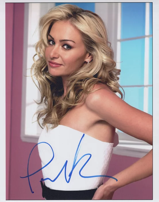 Portia de Rossi autograph