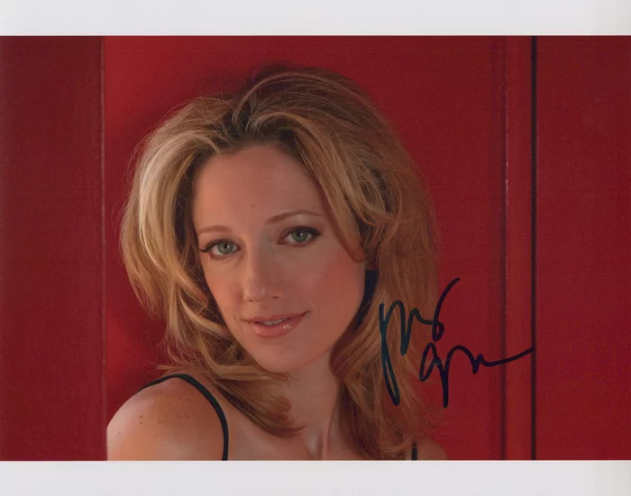 Judy Greer autograph