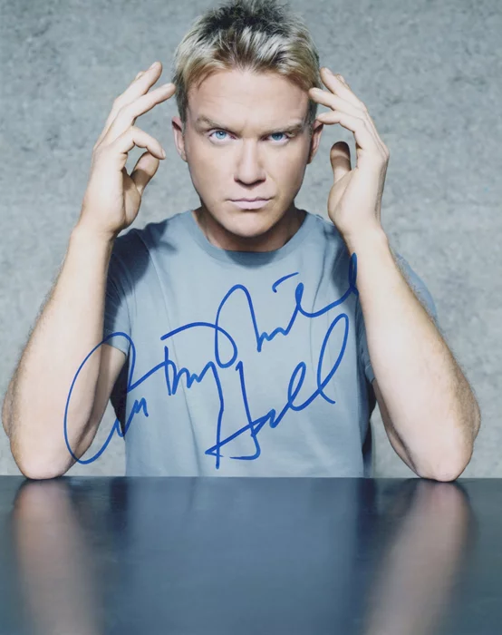 Anthony Michael Hall autograph