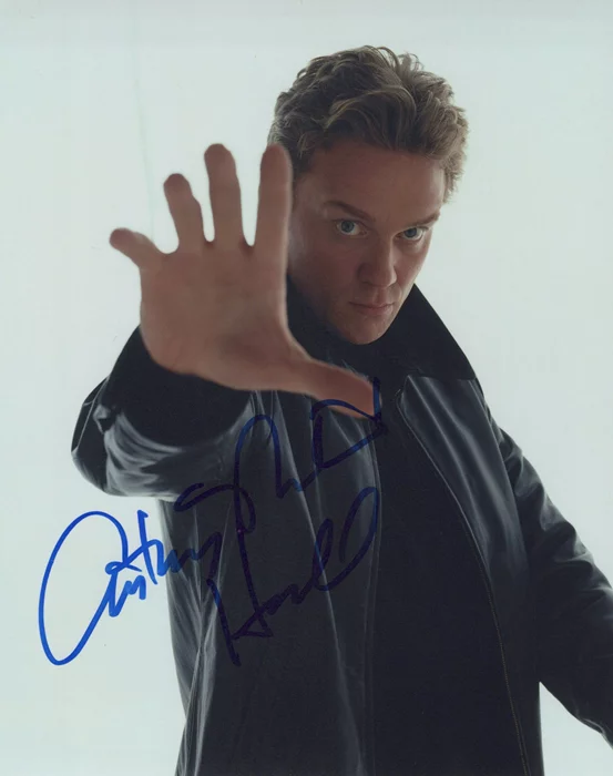 Anthony Michael Hall autograph