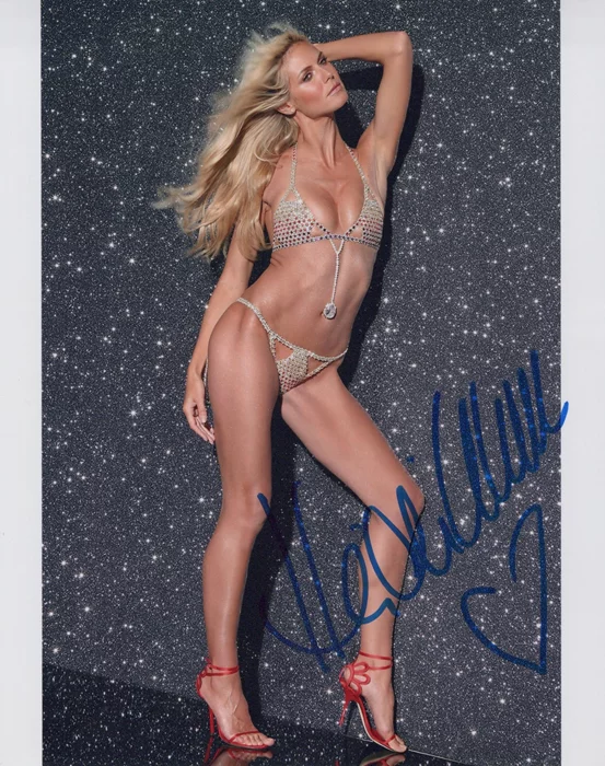Heidi Klum autograph