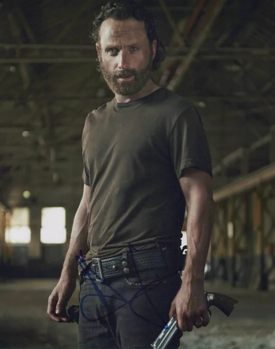 Andrew Lincoln autograph
