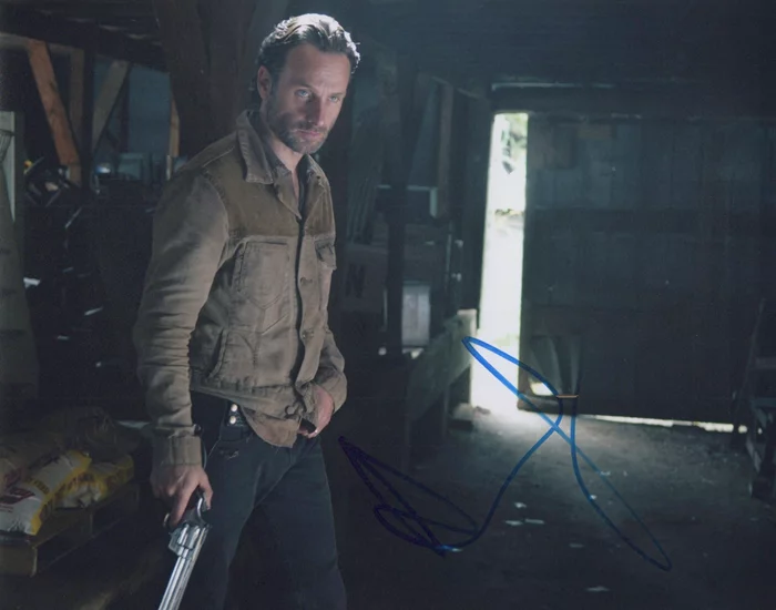 Andrew Lincoln autograph