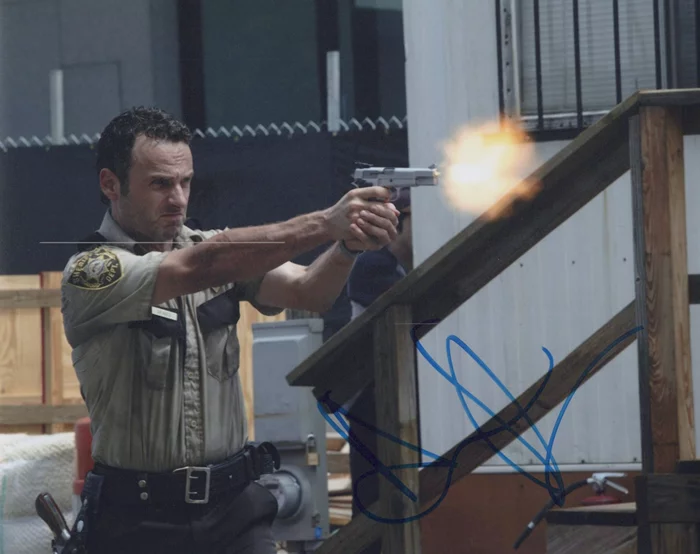 Andrew Lincoln autograph