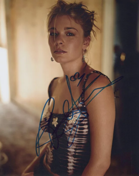 Leann Rimes autograph