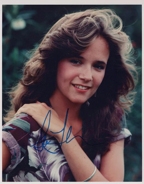 Lea Thompson autograph
