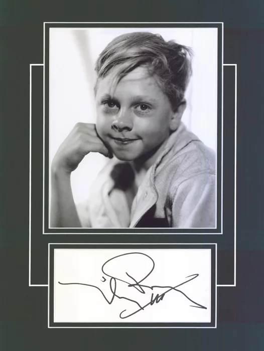Mickey Rooney autograph